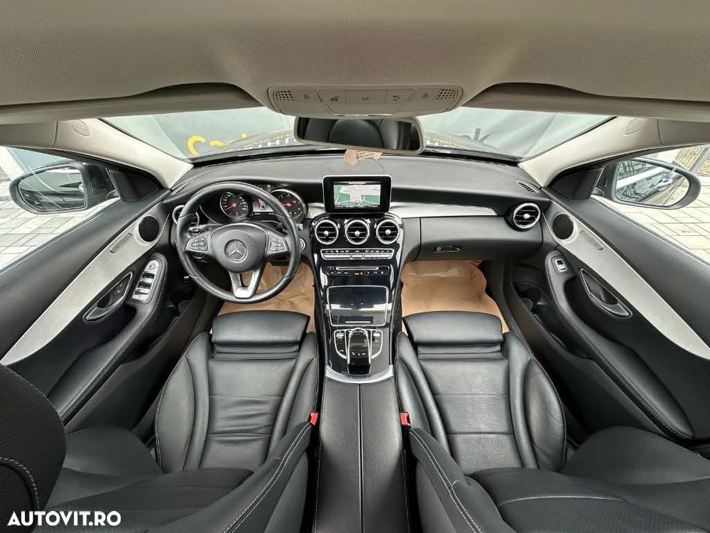 Mercedes-Benz C - 9