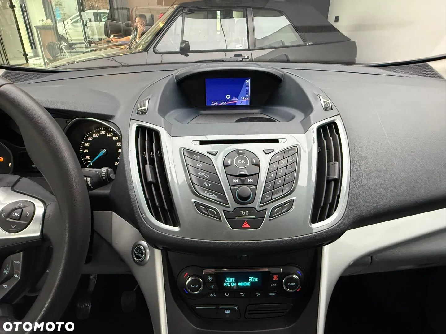 Ford C-MAX 1.6 TDCi Start-Stop-System Trend - 16