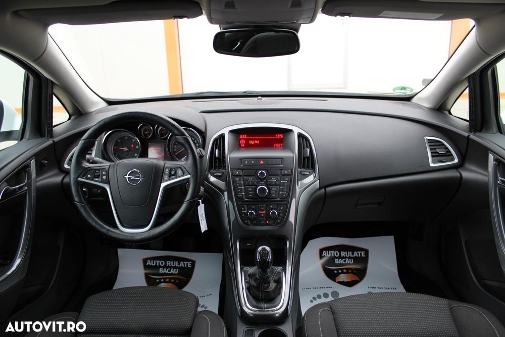 Opel Astra - 8
