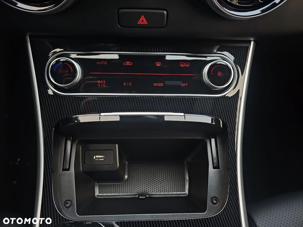 Forthing T5 EVO T-Five 1.5T HEV e-CVT - 21