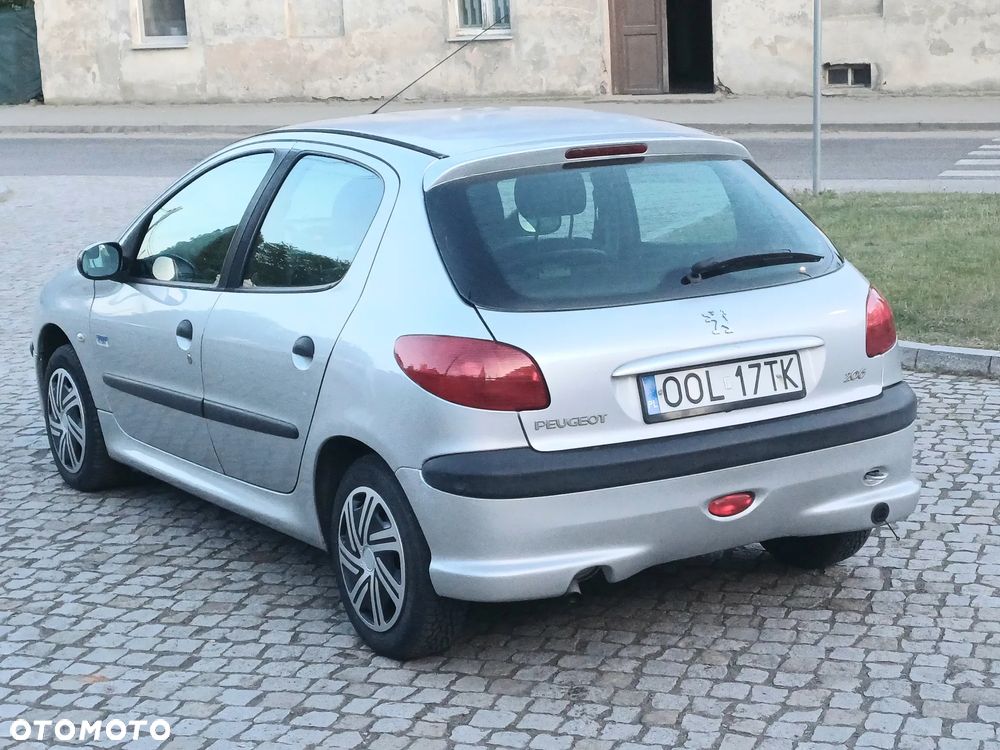Peugeot 206 - 4