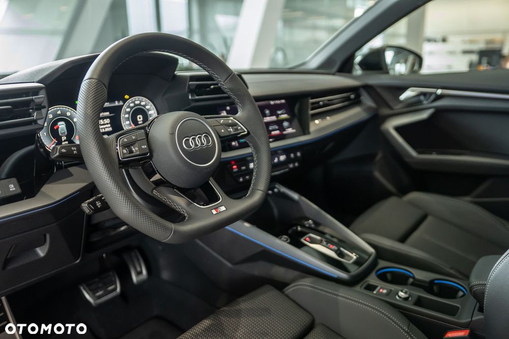 Audi A3 Allstreet - 11