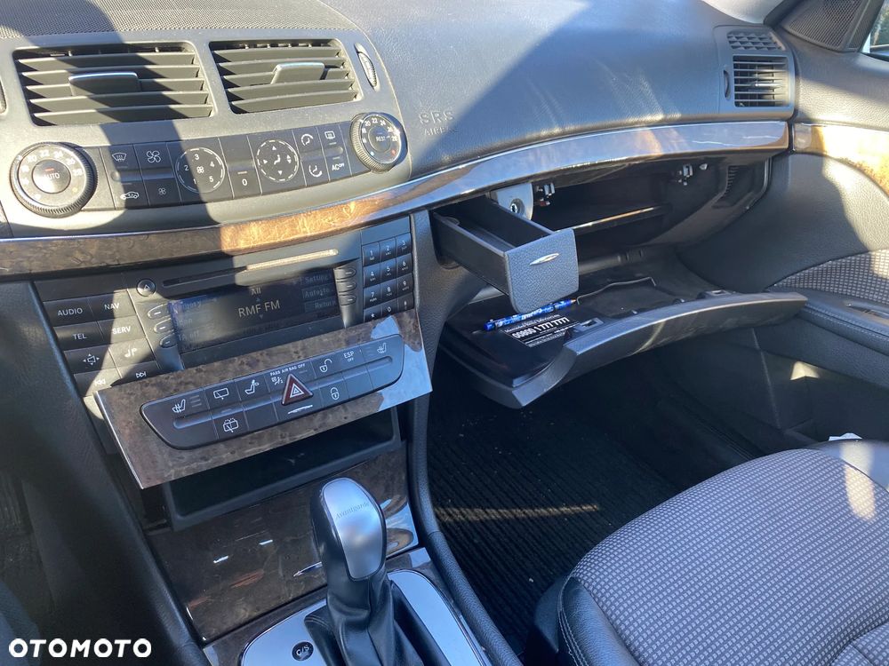 Mercedes-Benz Klasa E 280 CDI Avantgarde DPF - 5