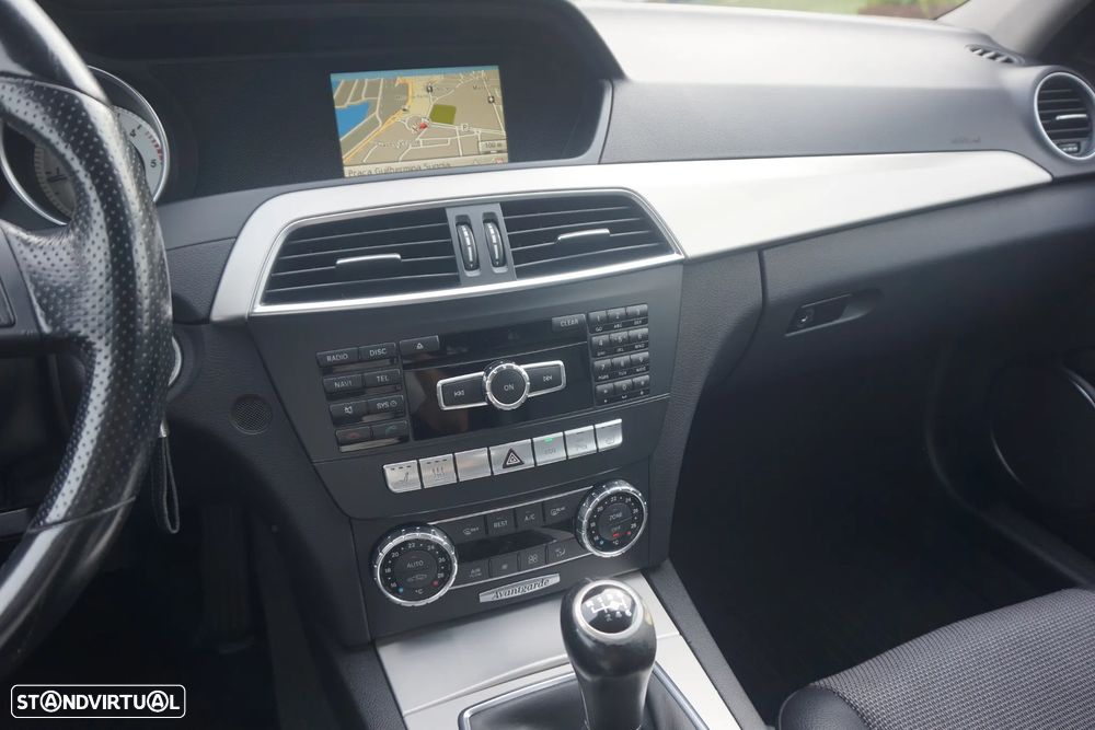 Mercedes-Benz C 220 Station CDI DPF Avantgarde - 23