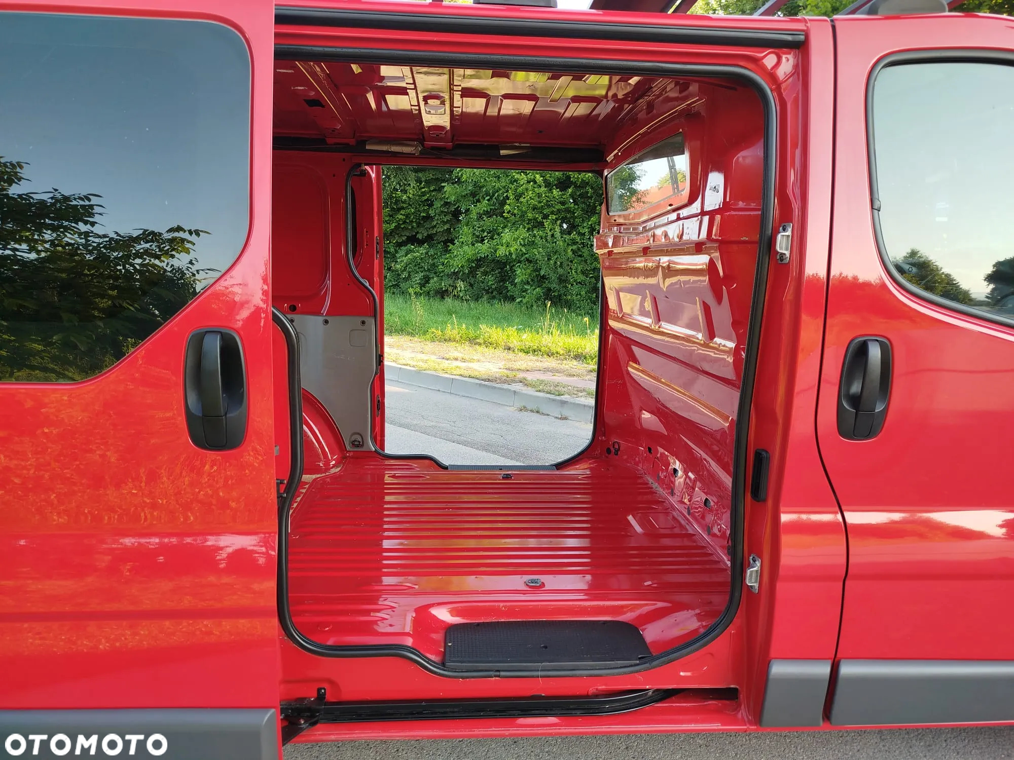 Renault Trafic - 15