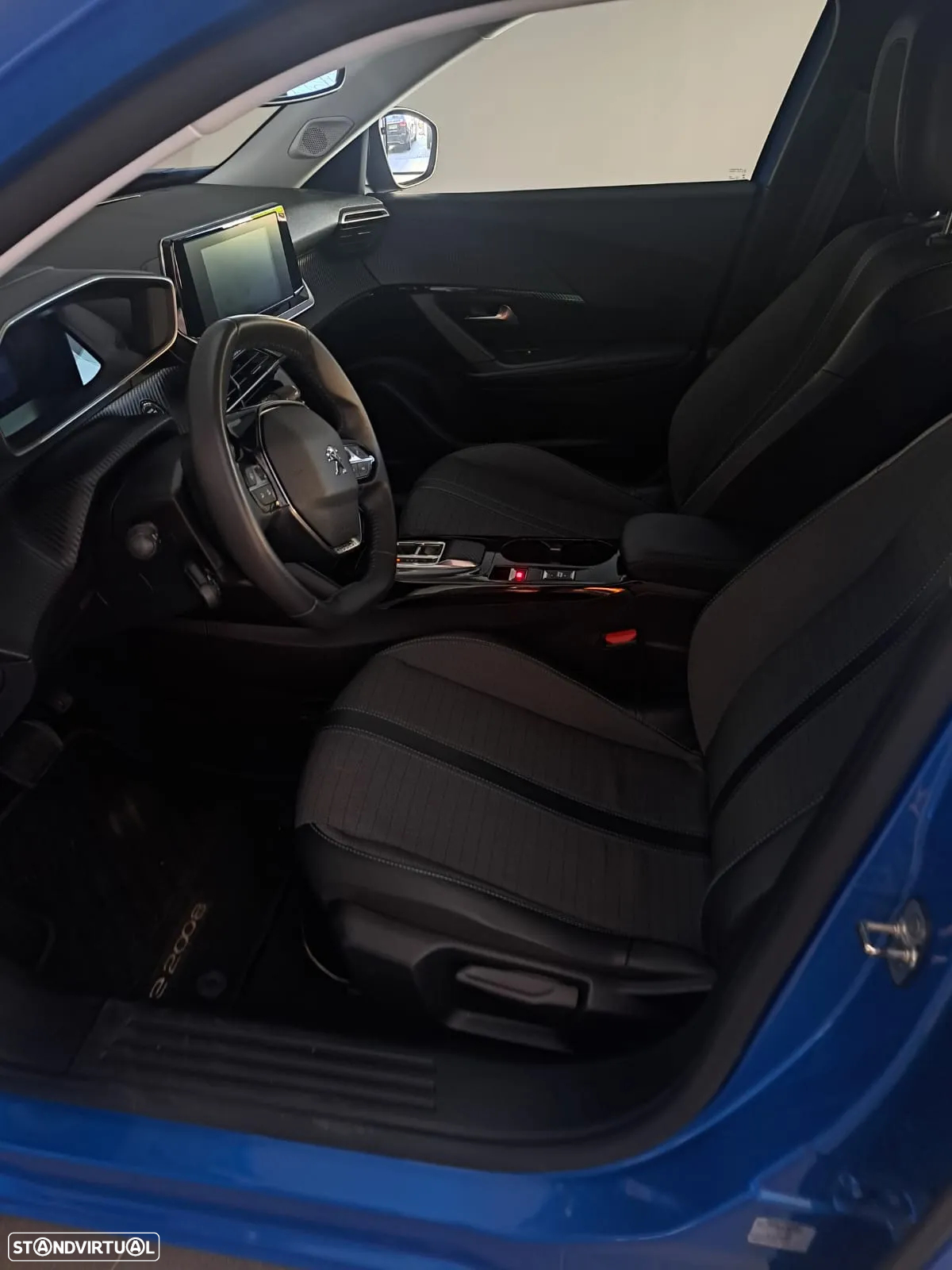 Peugeot e-2008 50 kWh Allure Pack - 6