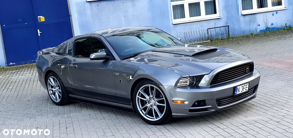 Ford Mustang 3.7 V6 Premium - 2