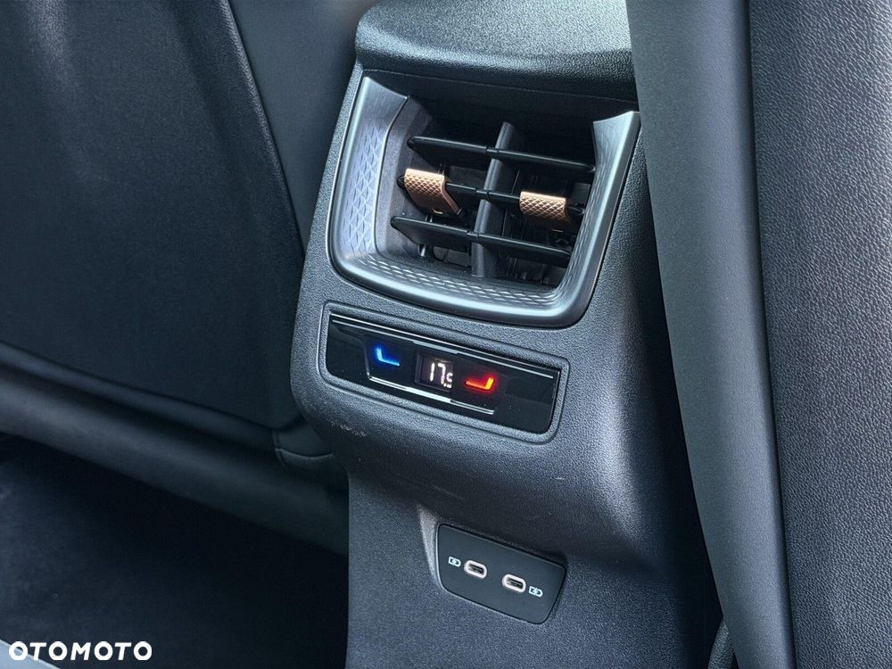 Cupra Terramar 1.5 eTSI mHEV DSG - 17