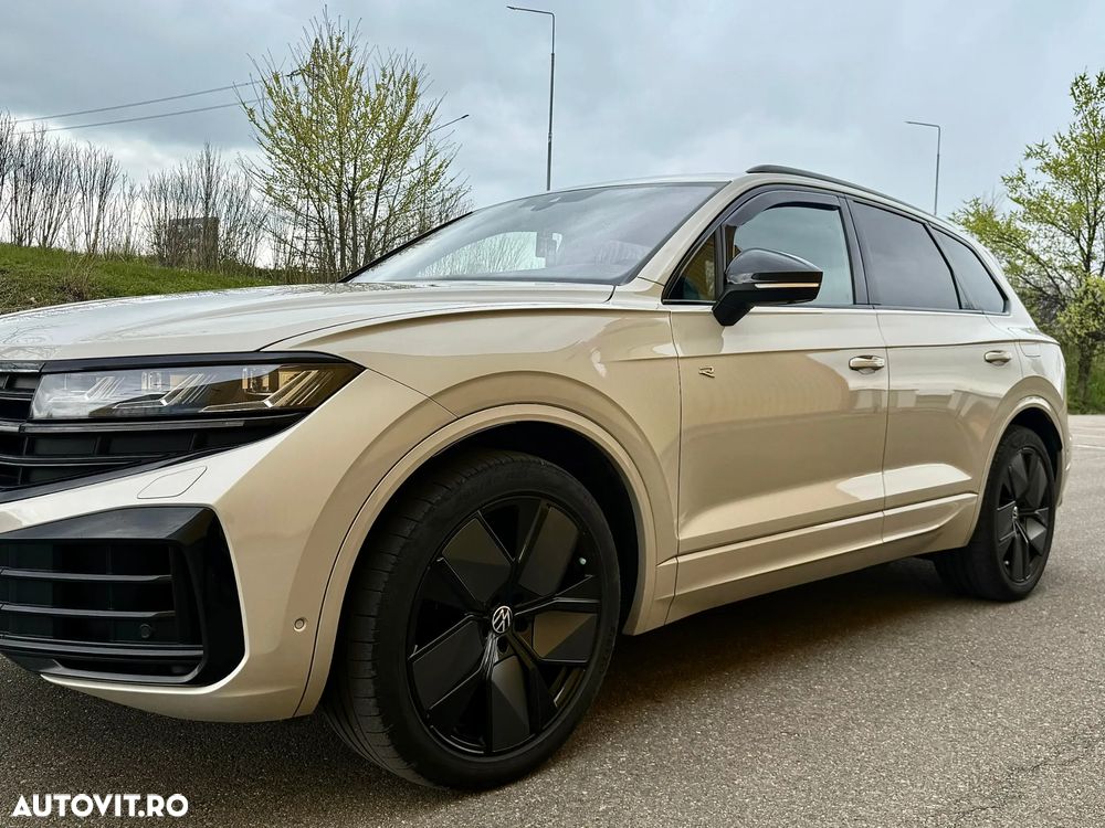 Volkswagen Touareg - 11