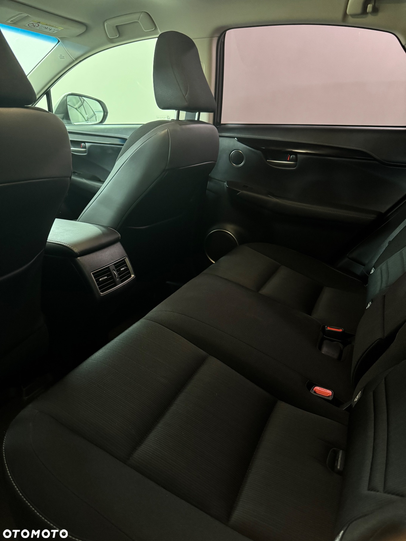 Lexus NX - 8