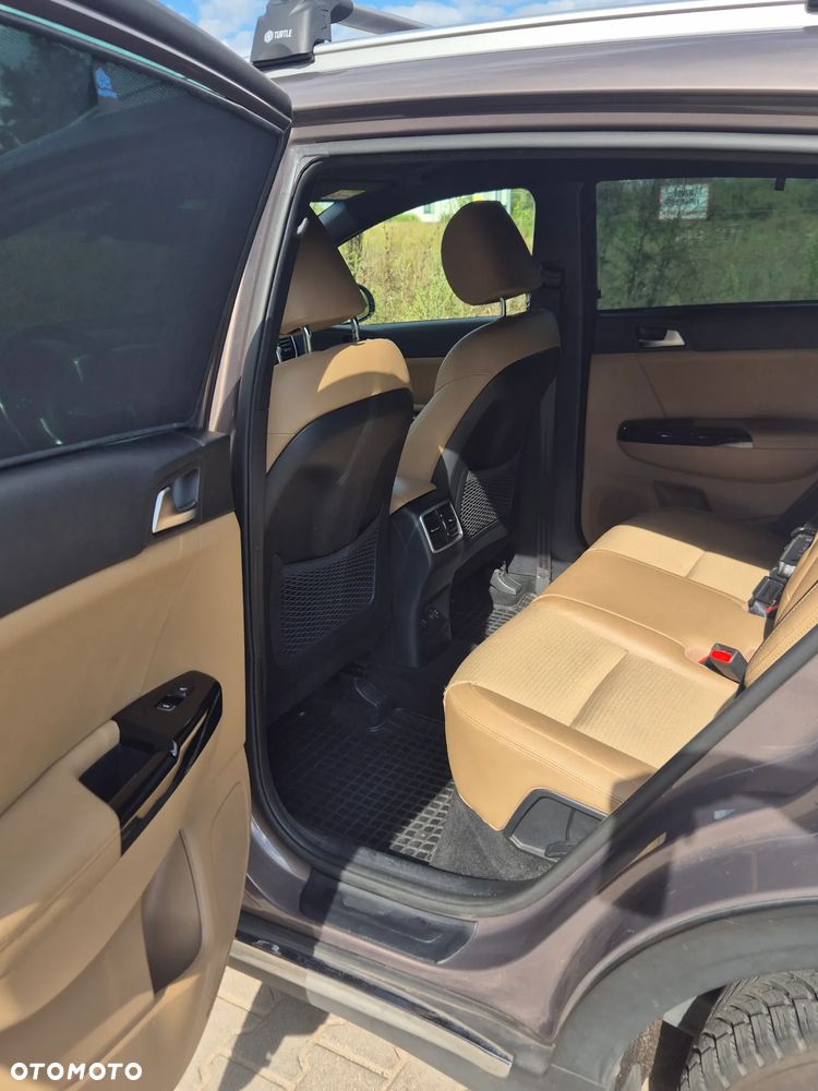 Kia Sportage 1.6 T-GDI Business Line 2WD - 10