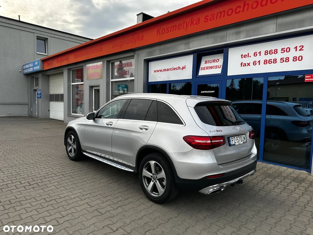 Mercedes-Benz GLC - 7
