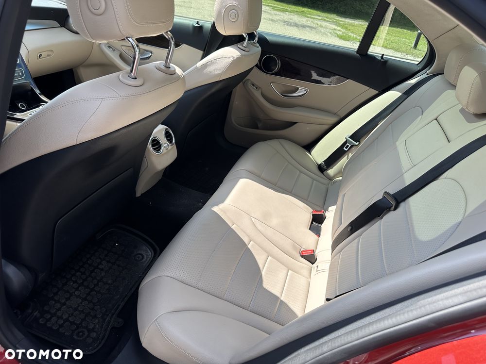 Mercedes-Benz Klasa C 300 7G-TRONIC Avantgarde - 9