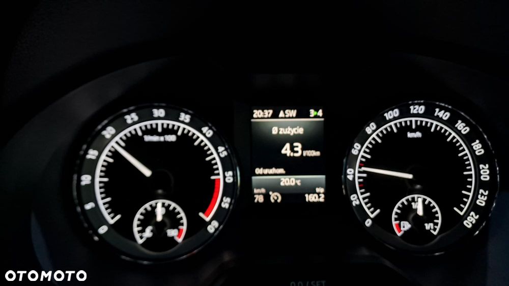 Skoda Octavia - 33
