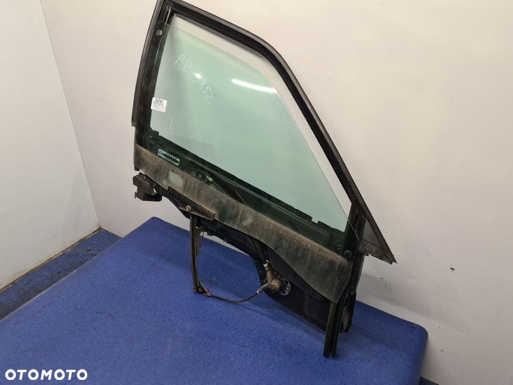 AUDI 80 B3 1.8S PODNOŚNIK SZYBY PRZÓD PRAWY - 5