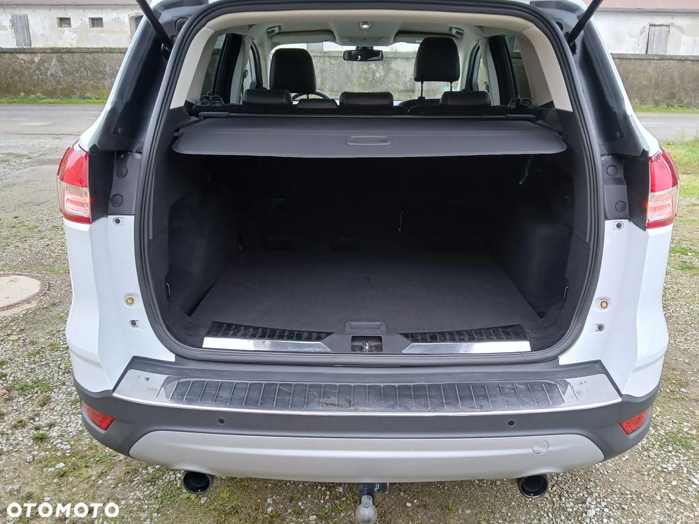 Ford Kuga 2.0 TDCi 4x4 Titanium - 12
