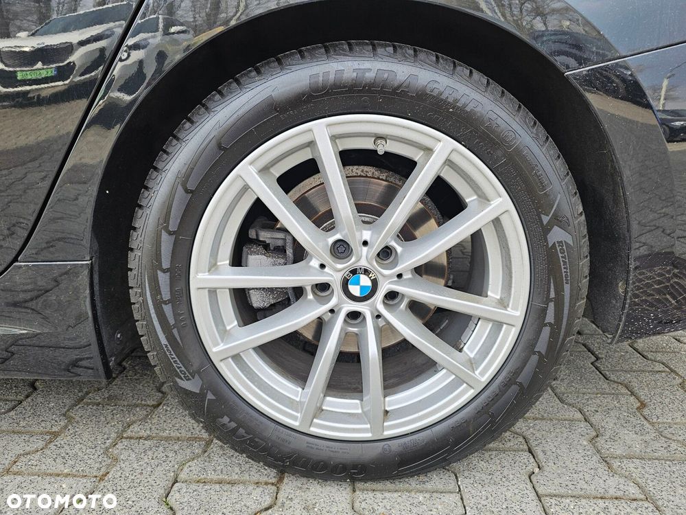 BMW Seria 3 - 18