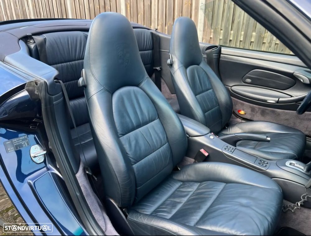 Porsche 911 (996) - 12