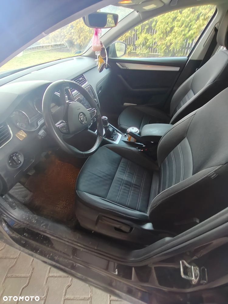 Skoda Octavia 1.6 TDI Ambition - 6