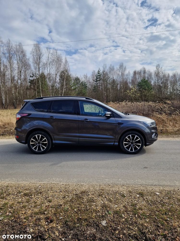 Ford Kuga 2.0 TDCi 4x4 ST-Line - 5