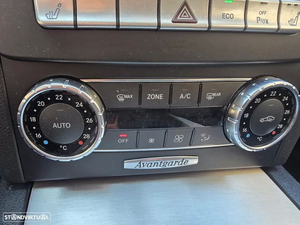 Mercedes-Benz C 250 - 20