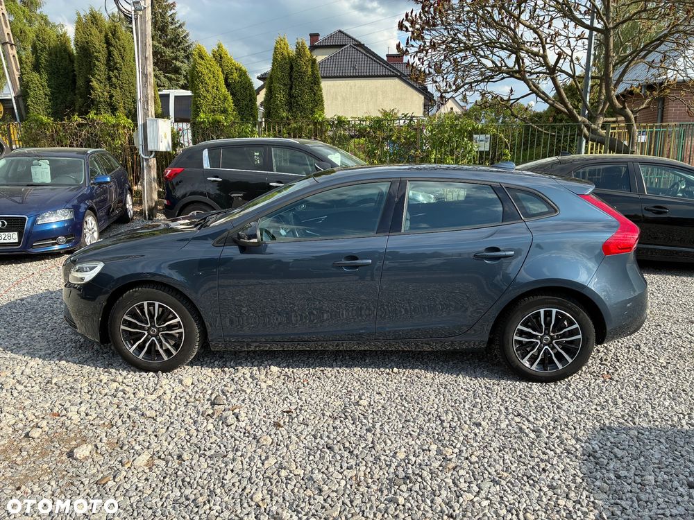 Volvo V40 D2 Geartronic - 4