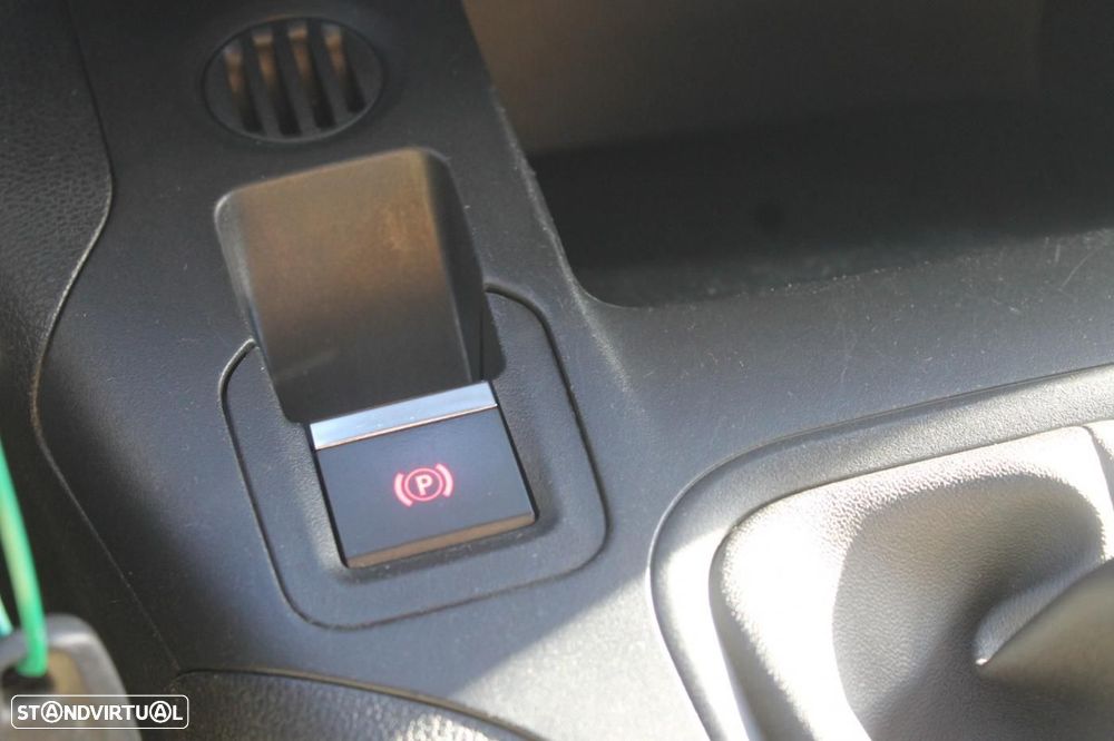 Opel Combo Van 1.5 CDTI - 3 LUGARES - IVA DEDUTÍVEL - 34