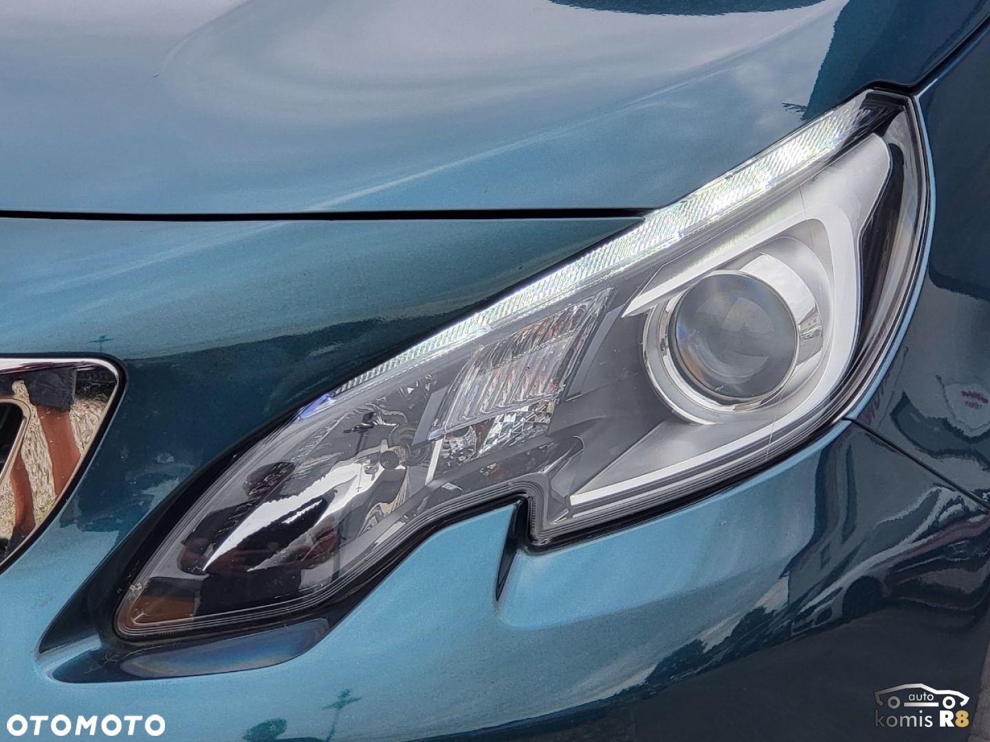 Peugeot 2008 - 10