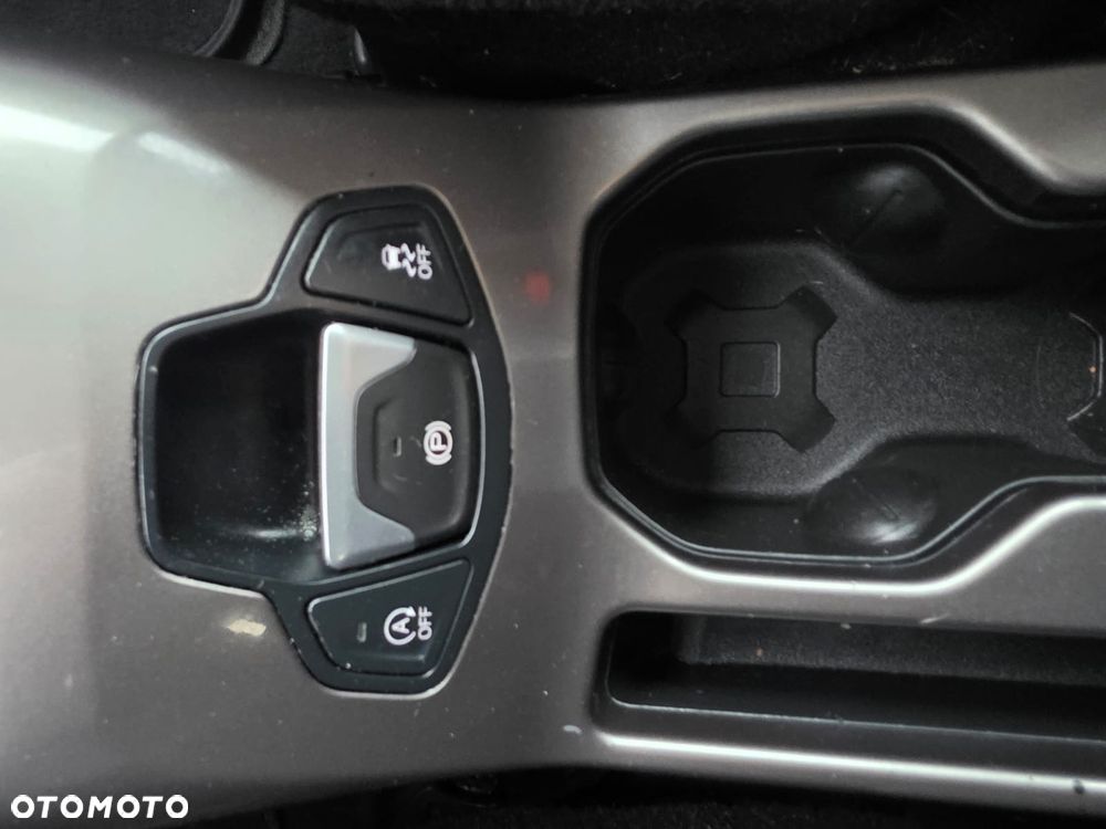 Jeep Renegade - 16