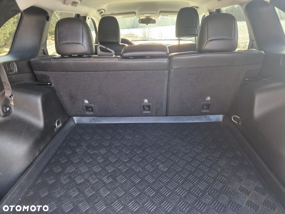 Jeep Cherokee - 31