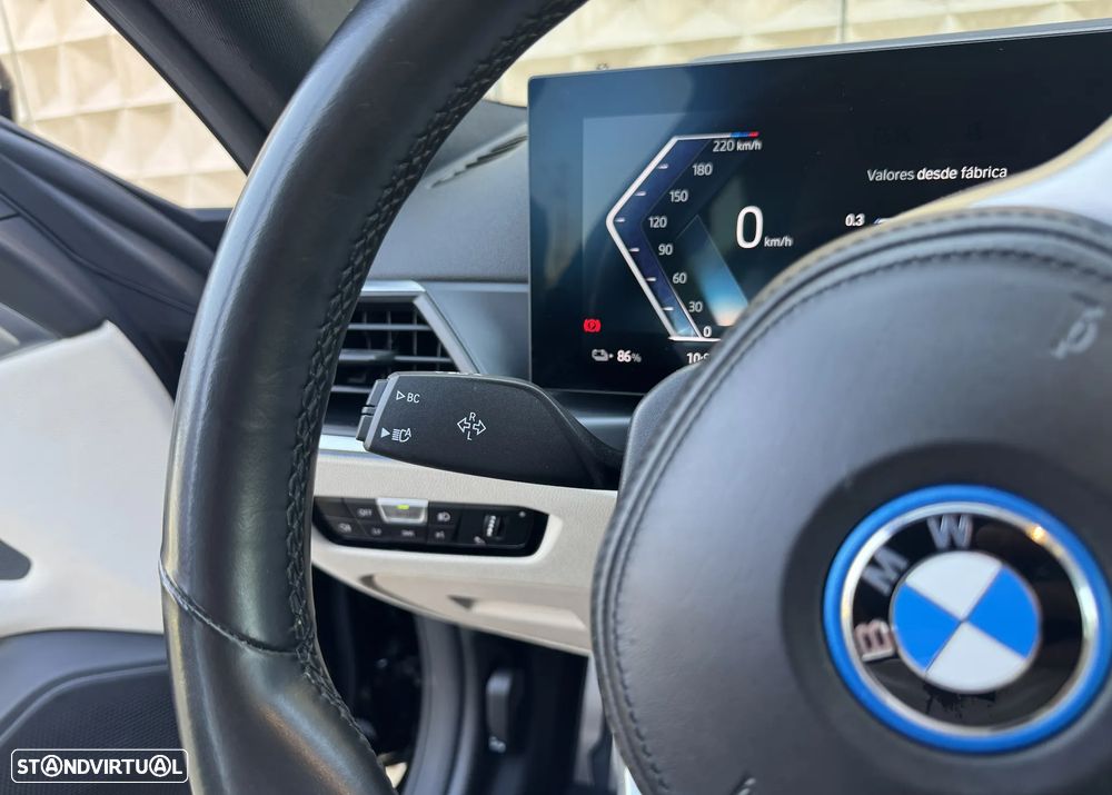 BMW i4 eDrive40 Pack Desportivo M - 11