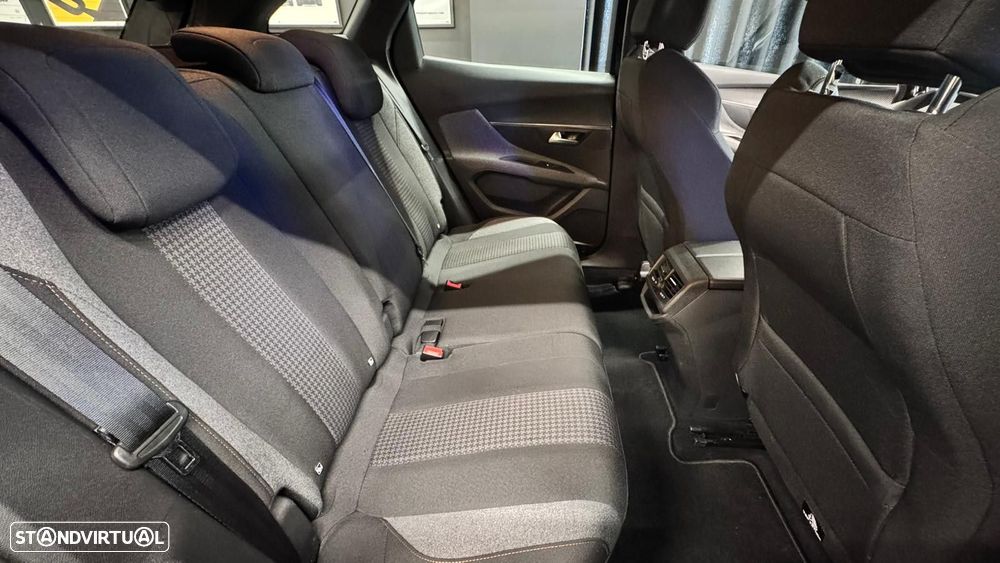 Peugeot 3008 1.5 BlueHDi Active Pack EAT8 - 7