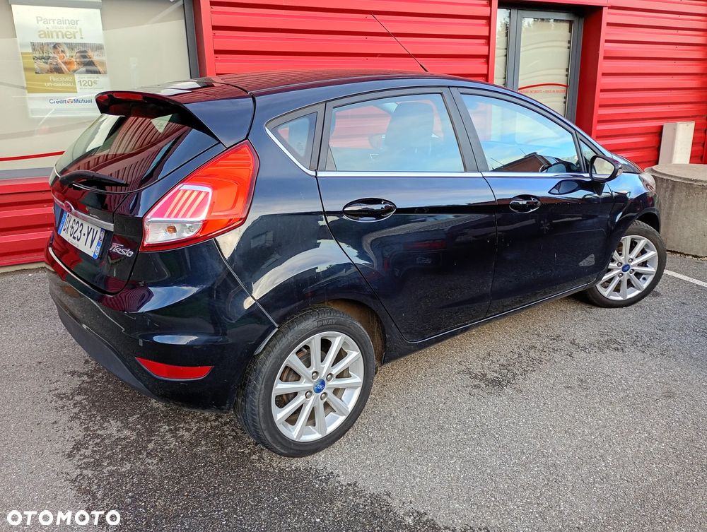 Ford Fiesta - 15
