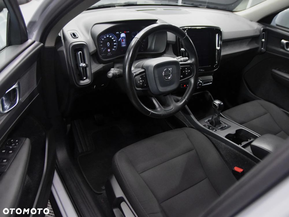Volvo XC 40 - 20