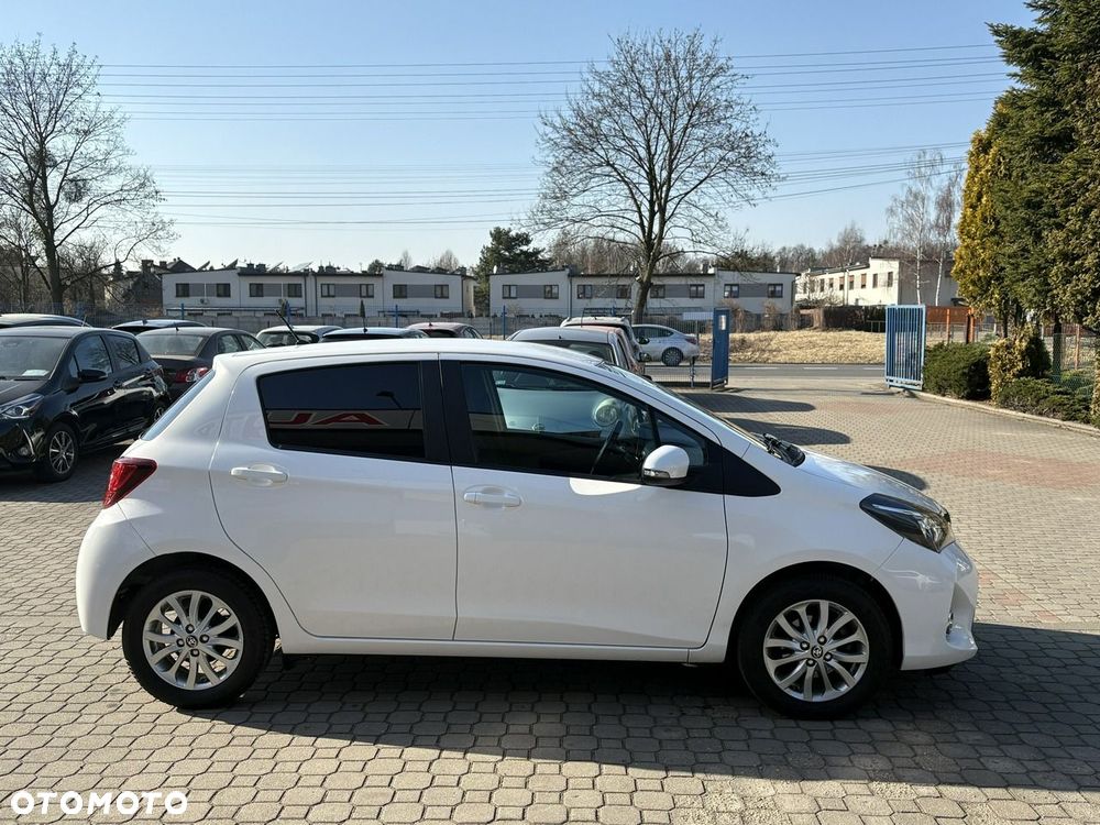 Toyota Yaris - 5