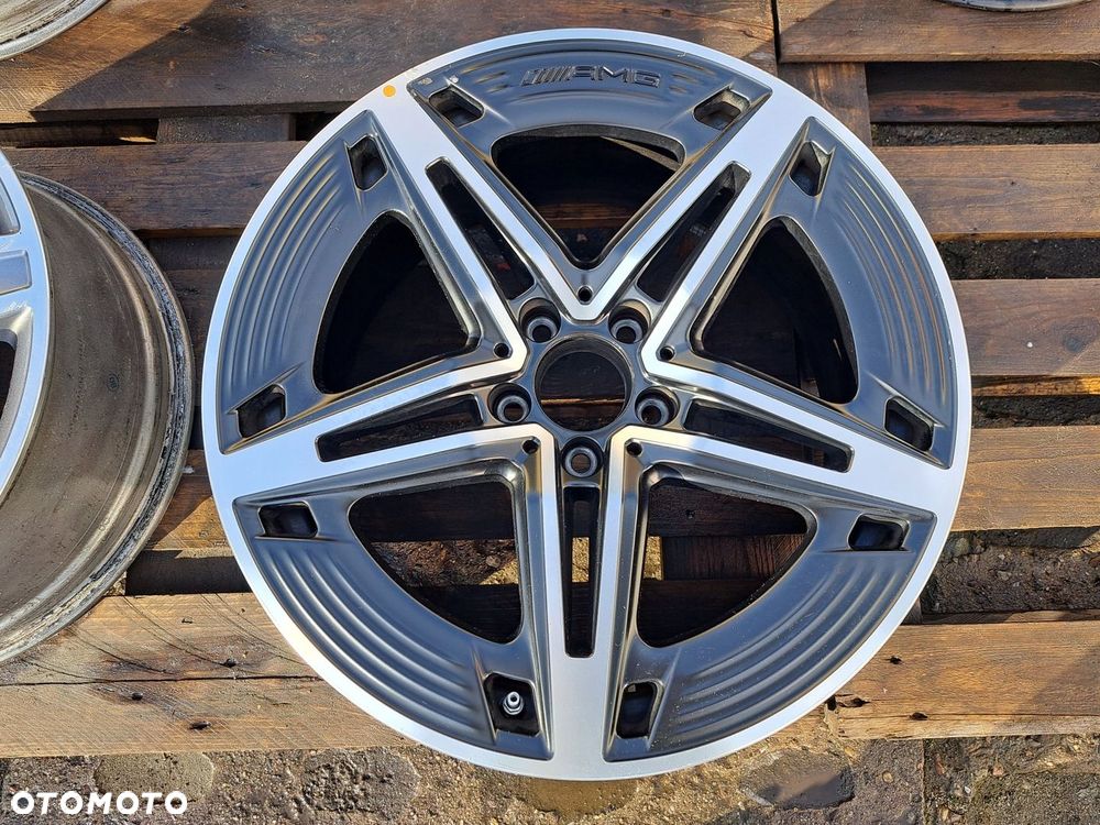 Oryg. Mercedes A-Klasa CLA 45 AMG 118 A118 A1184010700 9j 19 et46 4904 R-D - 1