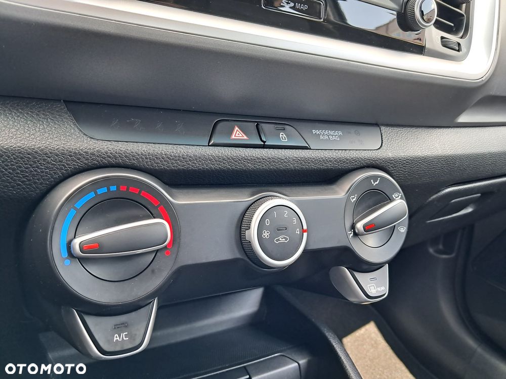 Kia Stonic 1.0 T-GDI M - 25