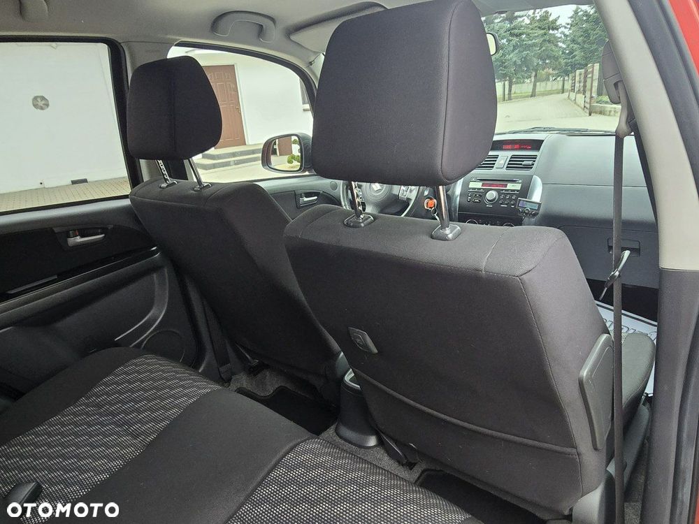 Suzuki SX4 - 20