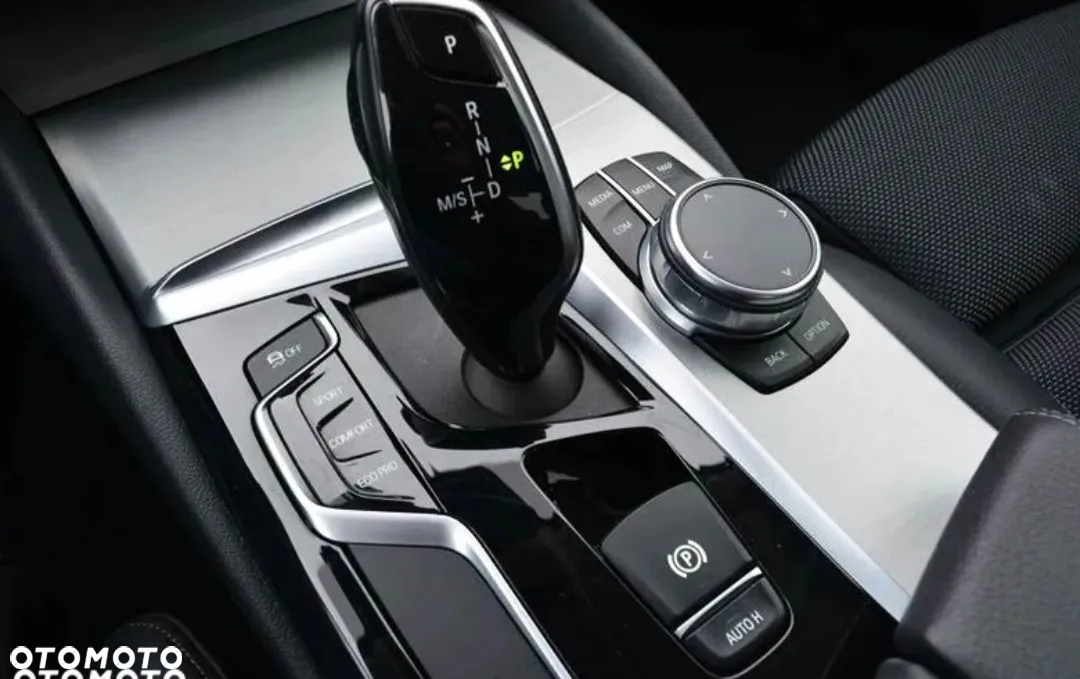 BMW Seria 5 - 21