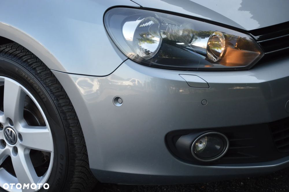 Volkswagen Golf - 10