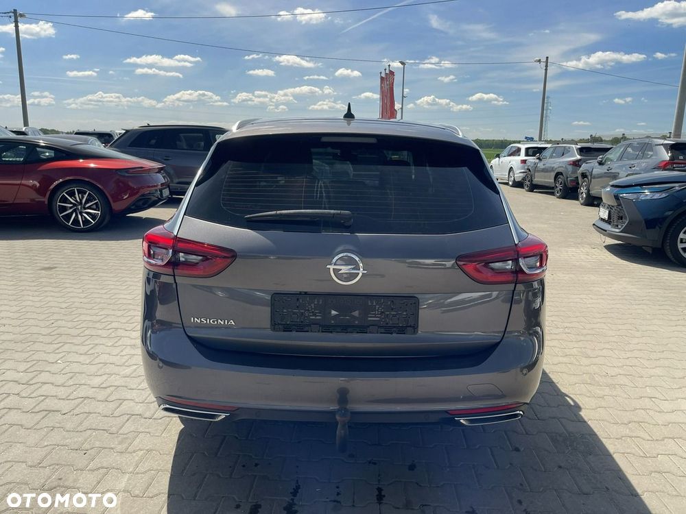 Opel Insignia 2.0 CDTI Ultimate S&S - 2