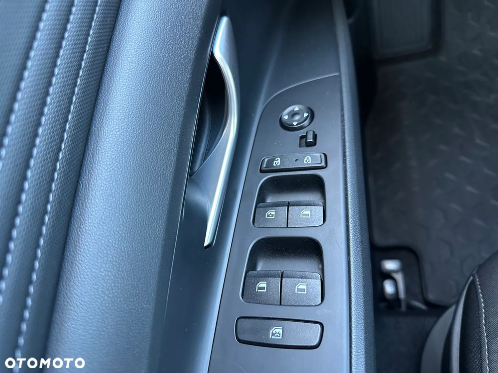 Hyundai Elantra 1.6 Modern CVT - 9