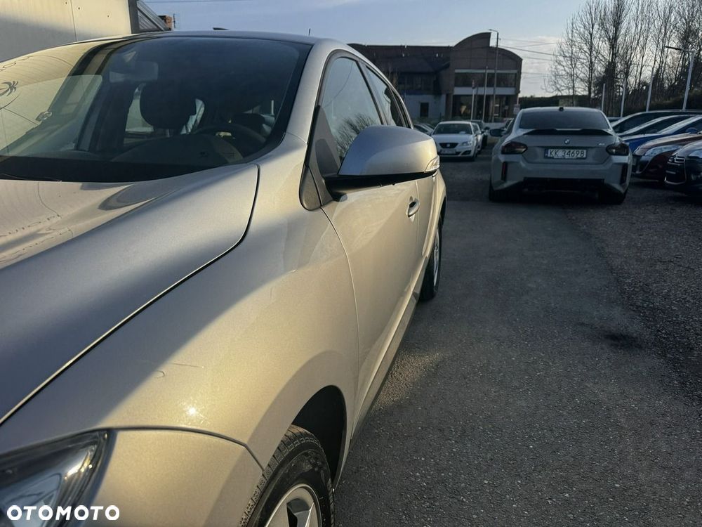 Renault Megane - 2