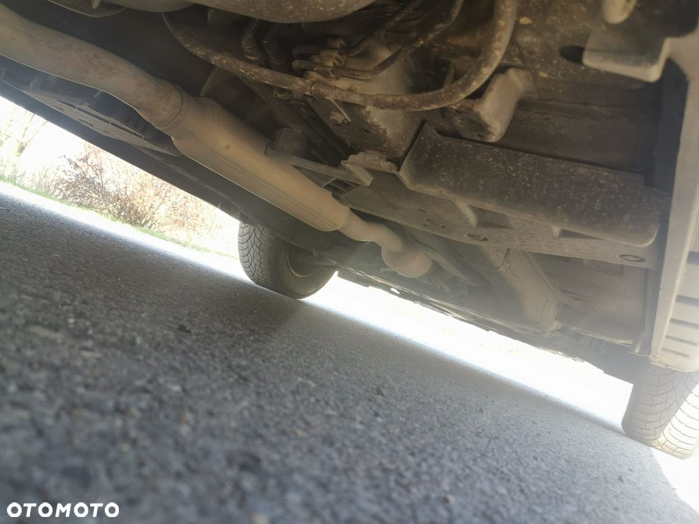 Suzuki SX4 1.6 VVT 4x4 Style - 15