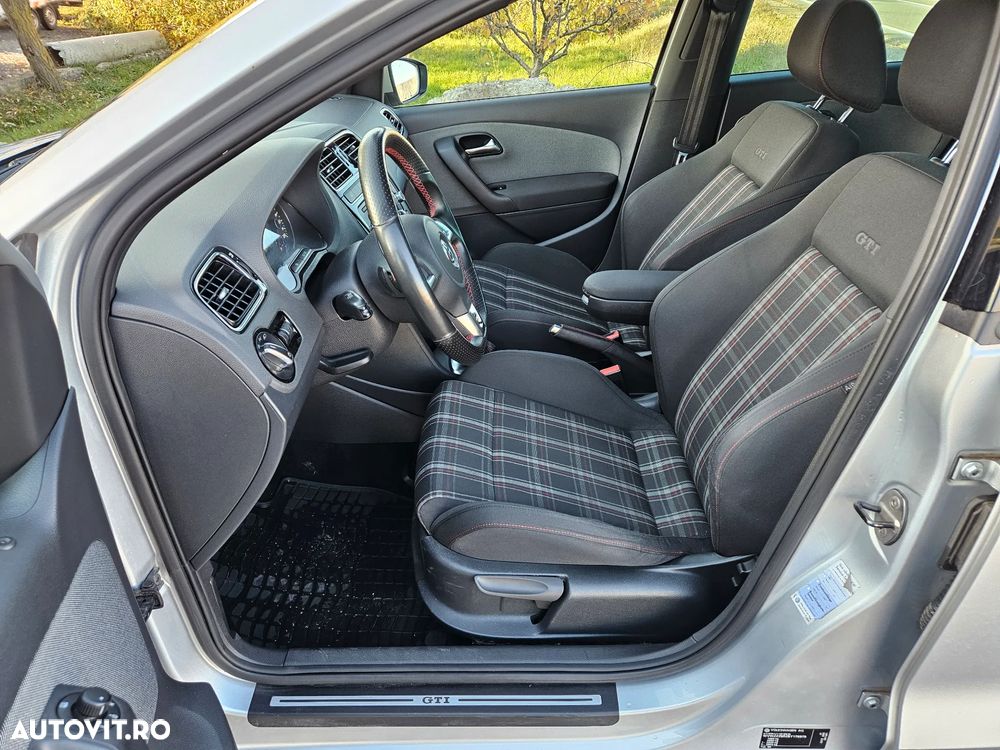 Volkswagen Polo 1.4 DSG GTI - 7