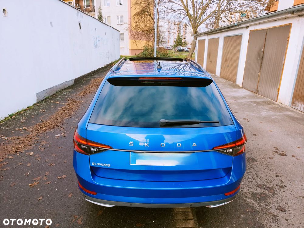 Skoda Superb 2.0 TDI SCR Sportline DSG - 2
