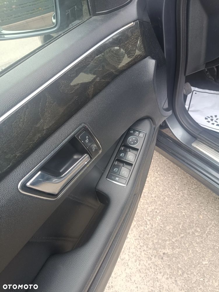 Mercedes-Benz Klasa E 220 CDI DPF BlueEFFICIENCY 7G-TRONIC - 14