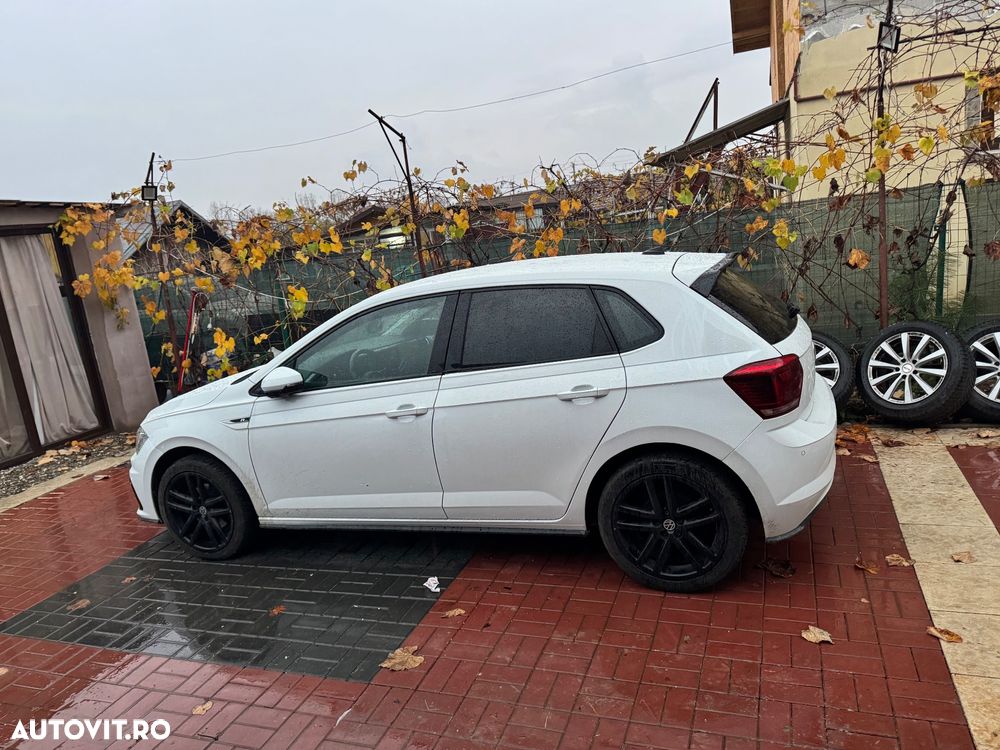 Volkswagen Polo 1.6 TDI Highline - 18