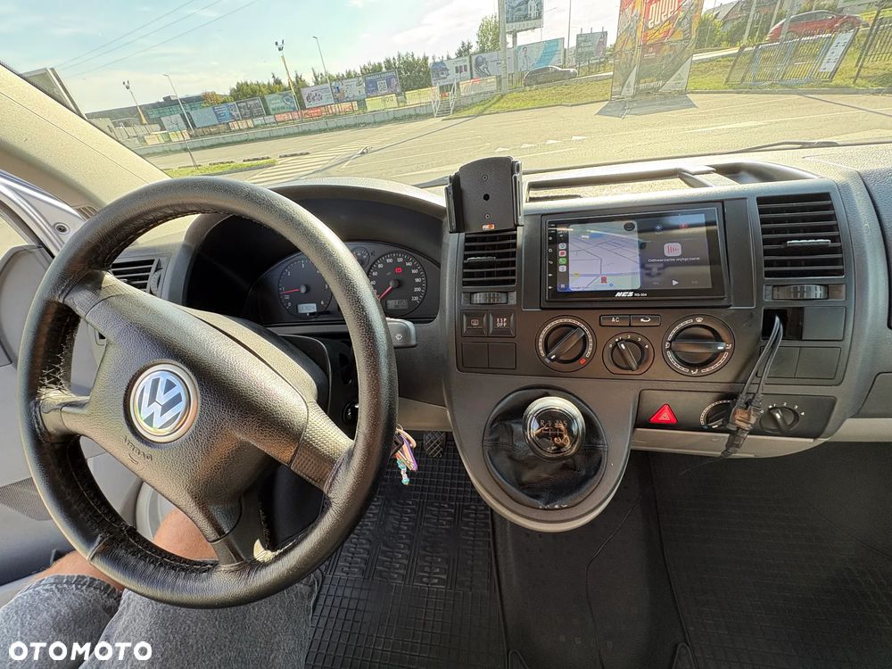Volkswagen Caravelle L1 - 24