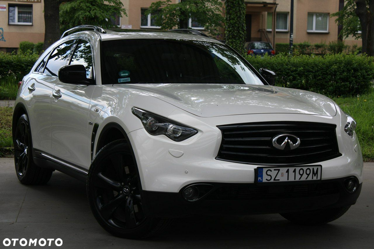 Infiniti QX70 - 3